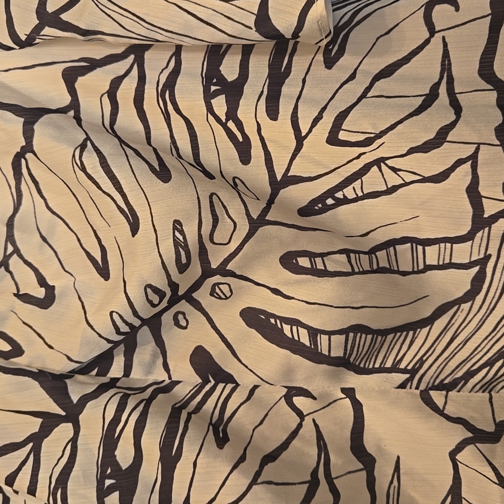 Marchesa Notte Midi Dress ( As seen in Vogue Magazine.) - Picture 3 of 6